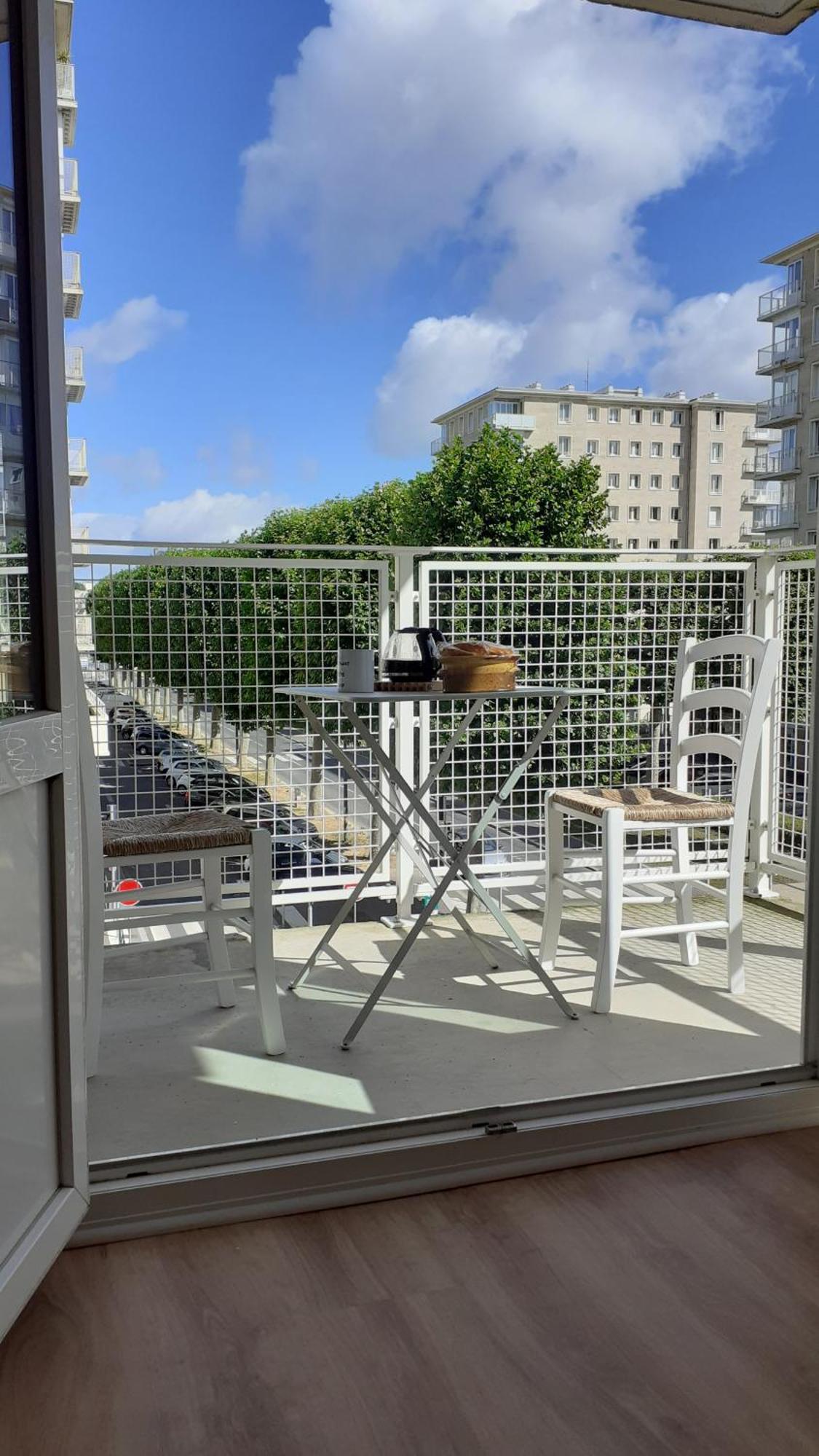 Ferienwohnung Le Quai De Juillet Caen Exterior foto